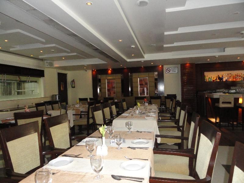 Western Court Chandigarh Exterior photo