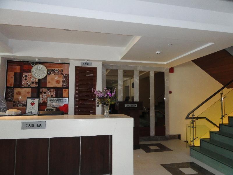 Western Court Chandigarh Exterior photo