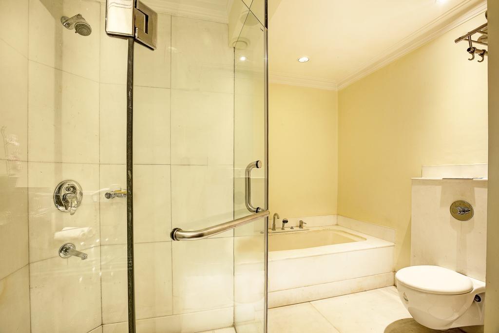 Western Court Chandigarh Exterior photo