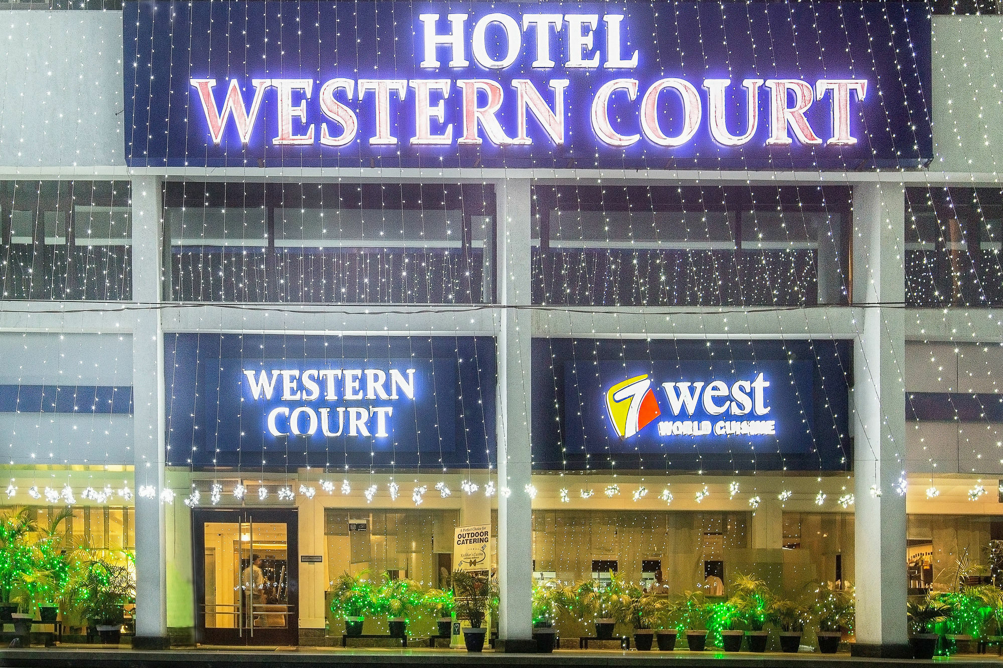Western Court Chandigarh Exterior photo